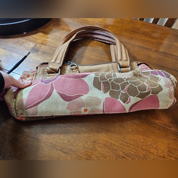 Fossil floral purse - Picture 3 of 7
